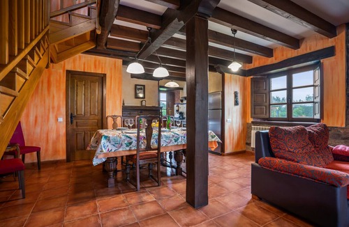 Carreno House | Pedregal Farmhouse with Shared Terrace, Private Garden, and Wi-Fi
