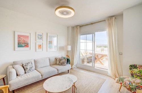 San Roque Apartment | Penthouse Apartment with Sea Views