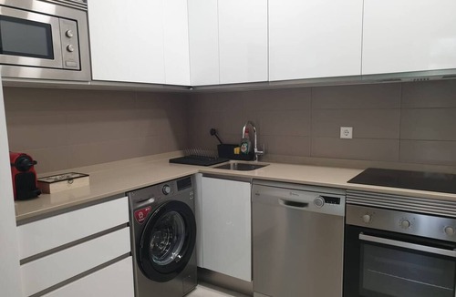 Hortaleza Apartment | Piso con garaje junto a Ifema.