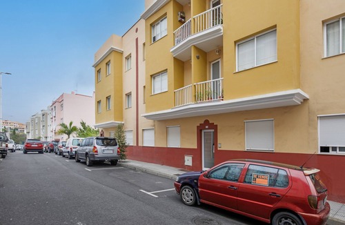 Brena Alta Apartment | 'Piso Leoncio' with Mountain Views, Balcony and Wi-Fi