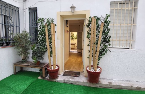 Moncloa - Arguelles Apartment | Plaza de España and Gran Vía - Apartment with patio - Up to 4 people