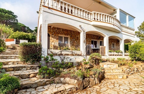 Port de la Selva Apartment | Port de la Selva 94 - Apartment with large garden