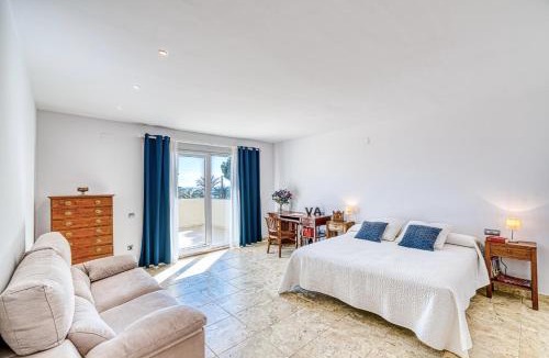 Alcossebre Villa | Preciosa villa con piscina, jardín y vistas al mar WIFI
