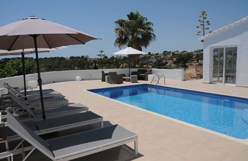 Pinar del Advocat Villa | PRIVATE SEAVIEW VILLA - ALLDAY SUN - FULL AIRCO - WIFI - PRIVACY - HEATED POOL