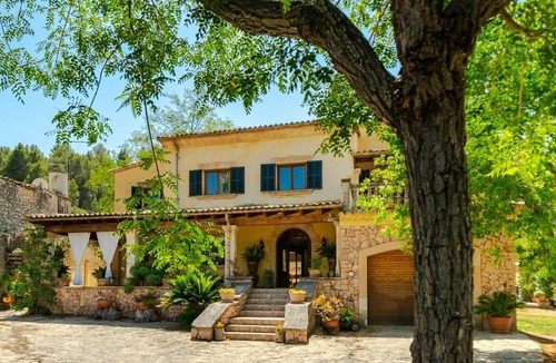 Mancor de la Vall House | Private Villa with A/C, WIFI, private pool, TV, patio, pets allowed, panoramic view, parking