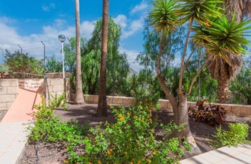 Cabo Blanco Condo | Quiet flat in Chayofa, 5 minutes drive to Siam Park and Jungle Park.