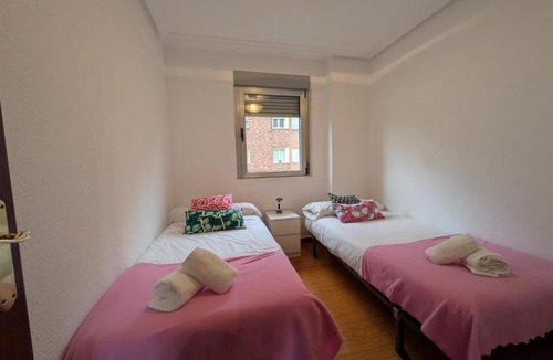 Distrito Oeste Apartment | R2R - Apartamento a 5' de la Playa del Arbeyal - 1A146