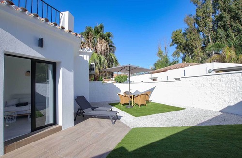 San Pedro de Alcantara Apartment | Renovated apartment 200m to the beach