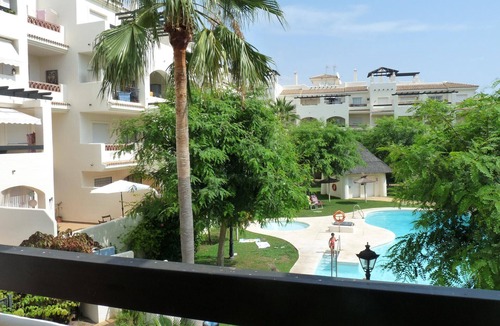 San Luis de Sabinillas Apartment | Residencial Duquesa 2010