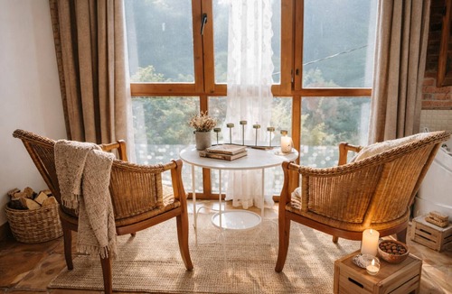 Santa Maria Apartment | Romantic Getaway in Asturias · Hot Tub, Fireplace, and Views