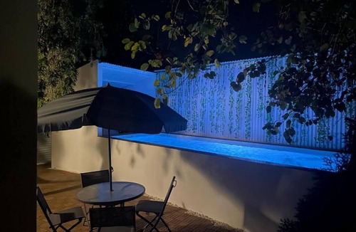 Aznalcazar Apartment | Rural apartment with garden, barbecue and private swimming pool.