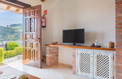 Orena House | Rural House 'Las Candelas - Puerto Calderón' with Sea Views, Private Terrace, and Wi-Fi