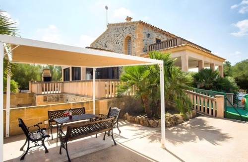 Muro Villa | Rural House 'Sa Pedrera' with Mountain Views, Wi-Fi, and Air Conditioning