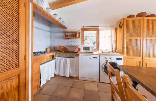 Fornalutx Ski Chalet | S'olivaret (fornalutx) - Country House. Free Wifi