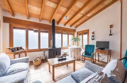 Fornalutx Ski Chalet | S'olivaret (fornalutx) - Country House. Free Wifi