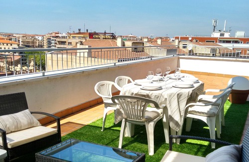 Labradores Apartment | Salamanca: PENTHOUSE APARTMENT WITH LARGE TERRACE, NEWLY RENOVATED, IN THE CENTER OF SALAMANCA