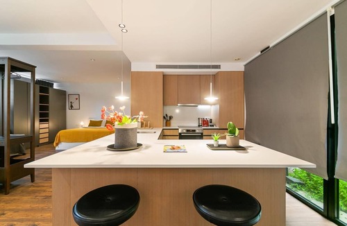 El Parc i la Llacuna del Poblenou Apartment | Sancho 1BR Apartment with AC in vibrant Barcelona
