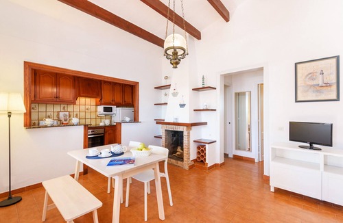 Binibeca House | Sea Breeze-First line of the sea in Cala Torret