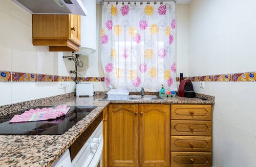 Marina d'Or Apartment | Seafront Apartment 'Vistamar' with Sea Views, Wi-Fi & Air Conditioning