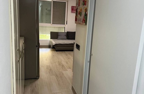 Arguineguin Apartment | Second floor apartment in facility with direct beach access