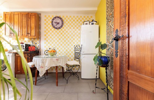 Albaicin Apartment | Single Floor Penthouse 1830 sq.ft Facing Alhambra Palace & Terrace