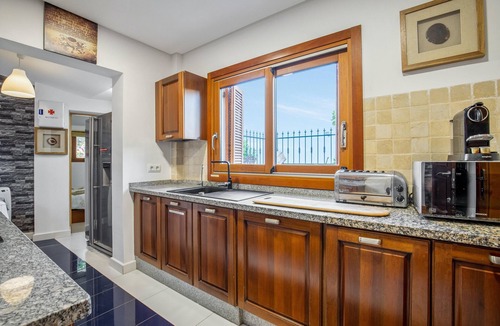 Caserio Los Tarquinos Villa | SPECIAL-OFFER LuxuriousVilla, Baños y Mendigo, Spain-Perfect for Families&Groups