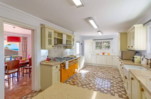 Frigiliana Villa | Spectacular 6-bed Villa, huge 17m HEATED pool, stunning views