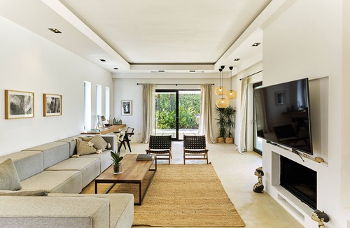 Santa Gertrudis House | Spectacular villa with the pure Ibizan essence and Nordic touches