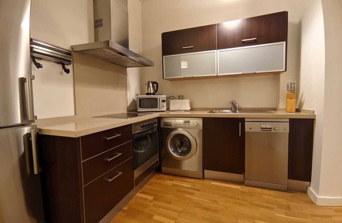 Encarnacion-Regina Apartment | Spinola Home · Spacious and renovated in the centre