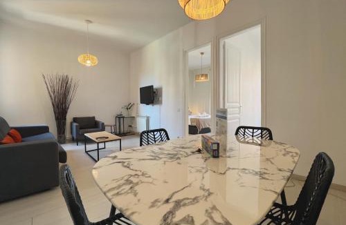 La Sagrada Familia Apartment | Stay U-nique Apartments Lepant