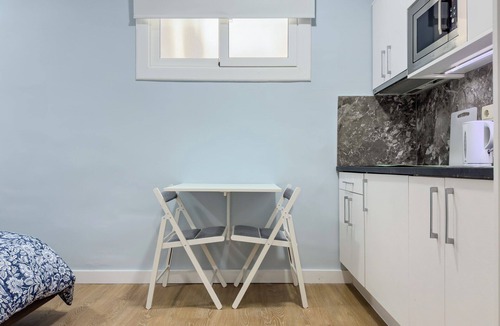 El Raval Apartment | STUDIO 7 NEXT TO THE RAMBLAS IN BARCELONA