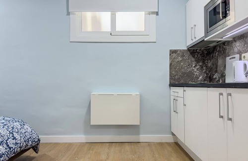 El Raval Apartment | STUDIO 7 NEXT TO THE RAMBLAS IN BARCELONA