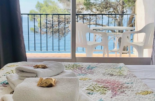 Tossa de Mar Apartment | STUDIOS FACE À LA MER - Cala Llevado 02