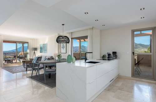 New Golden Mile Apartment | Stunning 3BR Penthouse with Sea Views