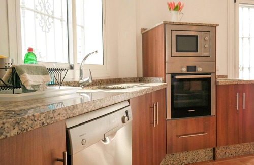 Torreblanca Apartment | Stunning apartment in Fuengirola, Malaga