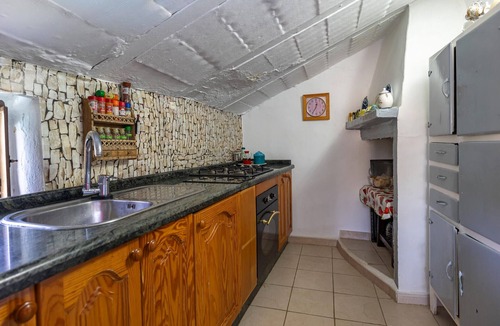 Canillas de Albaida House | Stunning home in Canillas de Albaidas