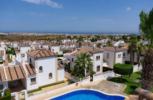 Villamartin Apartment | Stunning Penthouse Apartment in Villamartin with Communal Pool