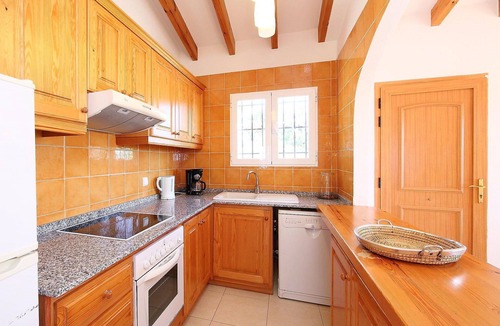 Pego House | Stunning private villa for 8 guests with A/C, WIFI, private pool, TV, terrace and panoramic view