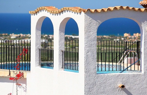 Pego House | Stunning private villa for 8 guests with A/C, WIFI, private pool, TV, terrace and panoramic view