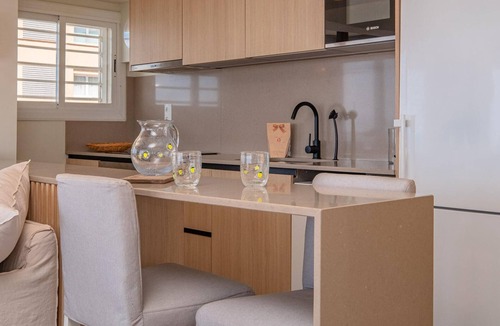 Palamos Apartment | Stylish Apartment in Palamós - Near Sea with Parking