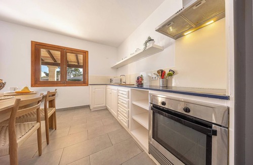 Puerto de Pollensa Villa | Stylish Retreat, A/C, Private Pool - Walking Distance (15mins) to Port de Pollenca & Beach!