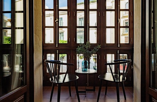 Encarnacion-Regina Apartment | Suite Balcón Magdalena: Private Terrace, Pool & Wi-Fi in Seville