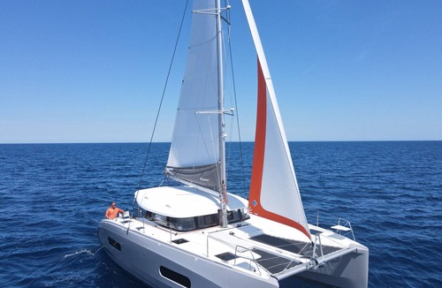 Ibiza Island Boat Rental | Sun-Kissed Sailing Adventure in the Majestic Islas Baleares
