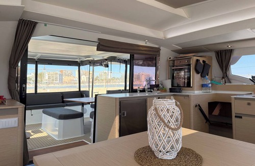 Can Pastilla Boat Rental | Sun-Kissed Sailing Adventure in Islas Baleares, Mallorca