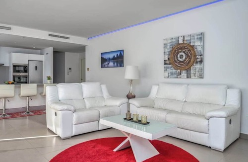 La Capellania Apartment | Sunny Terrace with Jacuzzi by Costarentals- Ref 26