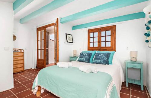 Platges de Fornells Apartment | Sunset Tirant by 3VILLAS