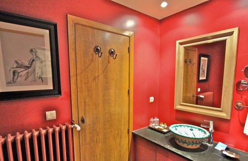 Villanueva de Canedo Other | Superior Castellana - One Bedroom Castle, Sleeps 2