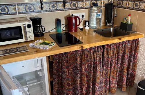 Buen Paso Apartment | Sustainable Vacation in Tenerife in a Guest Cottage with Views of the Atlantic Ocean and Mount Teide