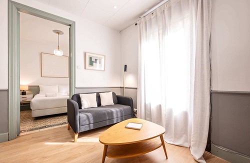 La Sagrada Familia Apartment | Sweett | Rosemarine I