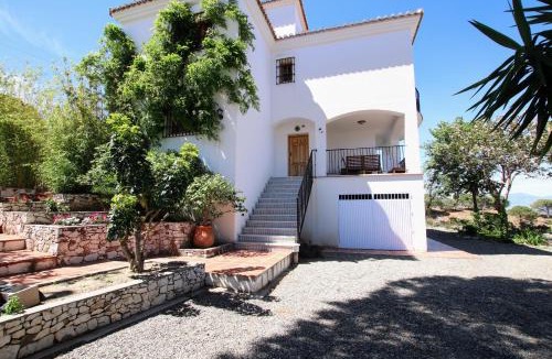 Pinos de Alhaurin House | TESS Villa Madison